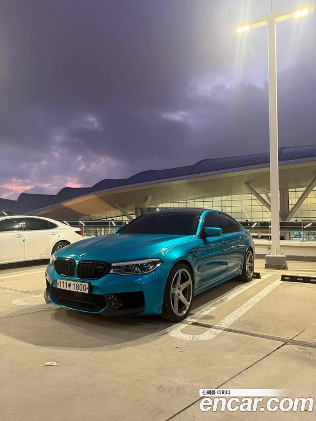 BMW M5 M5 Sedan