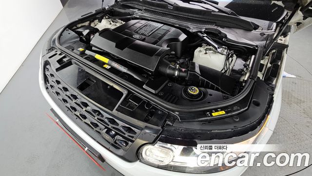 Land Rover Range Rover Sport 3.0 SC HSE Dynamic