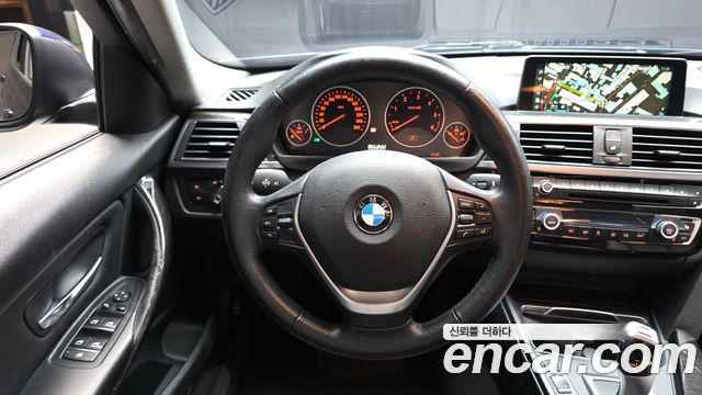 BMW 3-Series 320d