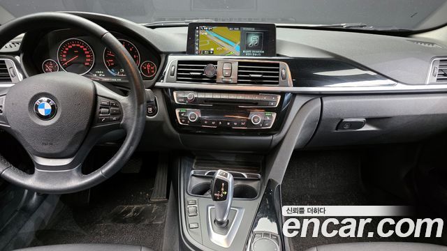 BMW 3-Series 320d