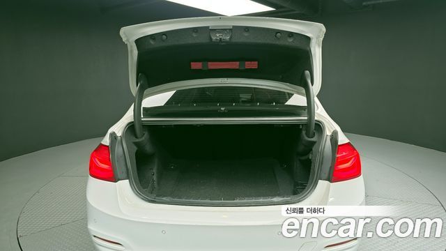 BMW 3-Series 320d