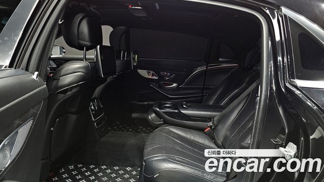 Mercedes-Benz S-Class Maybach S500 4MATIC