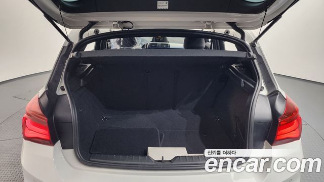 BMW 1-Series 118d M Sport Shadow 5 Door