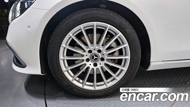 Mercedes-Benz E-Class E250 Exclusive
