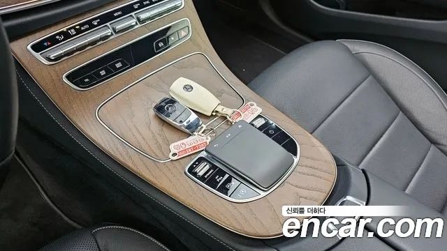 Mercedes-Benz E-Class E250 Exclusive