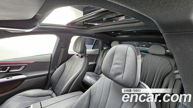Mercedes-Benz EQE EQE350+