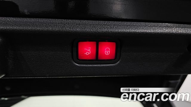Mercedes-Benz EQE EQE350+