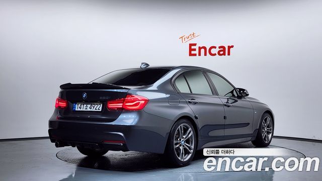 BMW 3-Series 320i M Sport