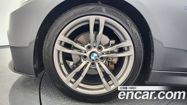 BMW 3-Series 320i M Sport