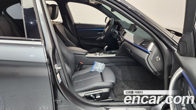 BMW 3-Series 320i M Sport