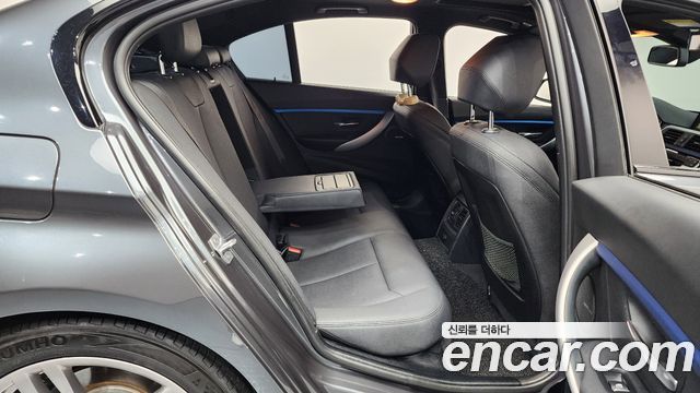 BMW 3-Series 320i M Sport