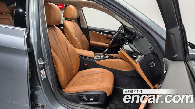 BMW 5-Series 520d Luxury Special Edition