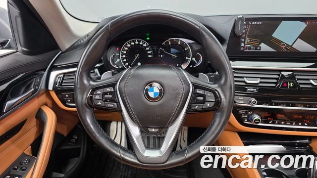 BMW 5-Series 520d Luxury Special Edition