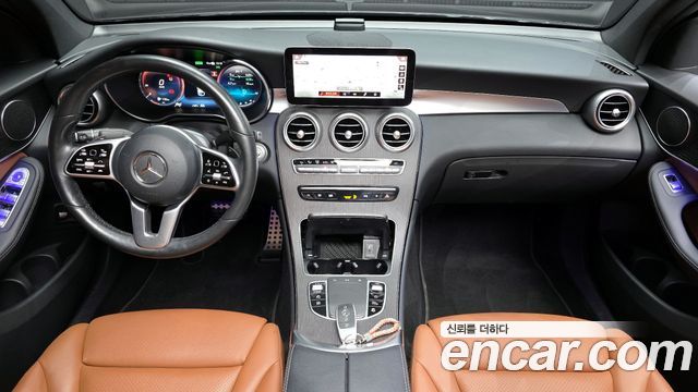 Mercedes-Benz GLC-Class GLC300e 4MATIC Coupe