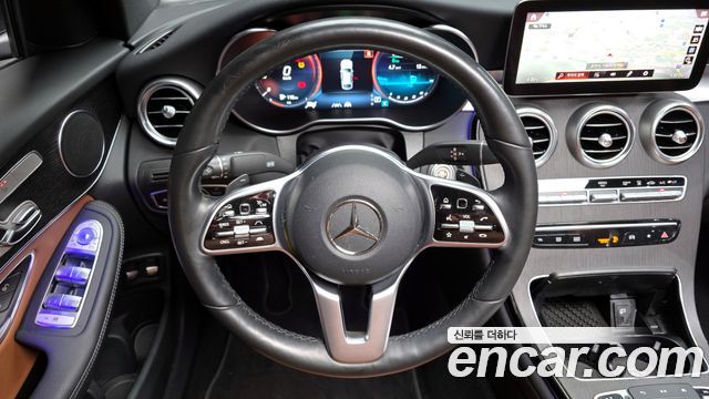 Mercedes-Benz GLC-Class GLC300e 4MATIC Coupe