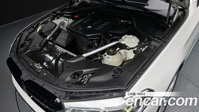 BMW 5-Series 520d Luxury Plus
