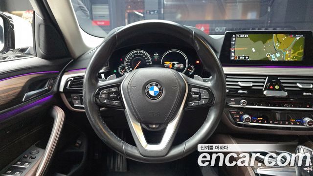BMW 5-Series 520d Luxury Plus