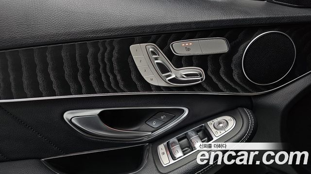 Mercedes-Benz C-Class C220 d 4MATIC AMG Line