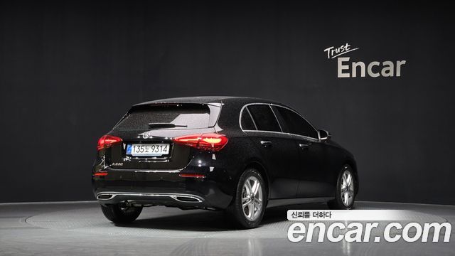 Mercedes-Benz A-Class A220 Hatchback