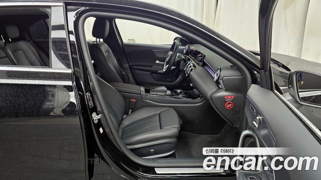 Mercedes-Benz A-Class A220 Hatchback