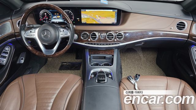 Mercedes-Benz S-Class S560L 4MATIC
