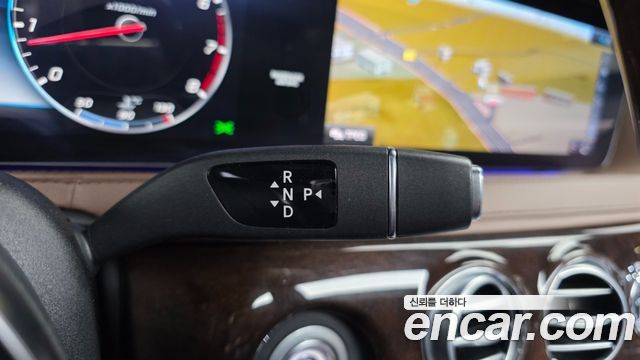 Mercedes-Benz S-Class S560L 4MATIC
