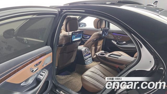 Mercedes-Benz S-Class S560L 4MATIC