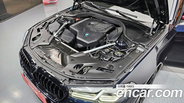 BMW 5-Series 520i M Sport