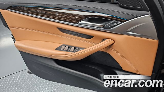 BMW 5-Series 520i M Sport