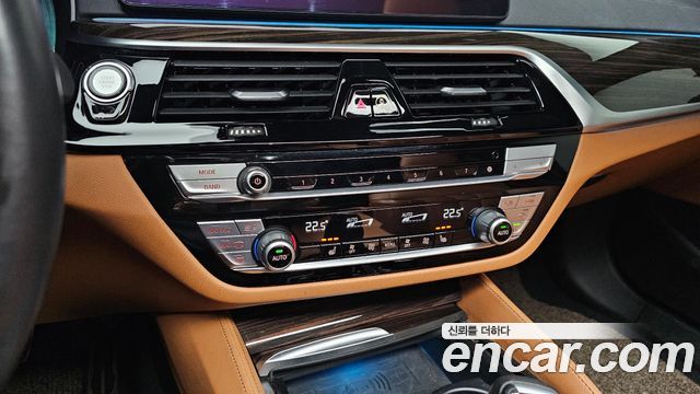 BMW 5-Series 520i M Sport