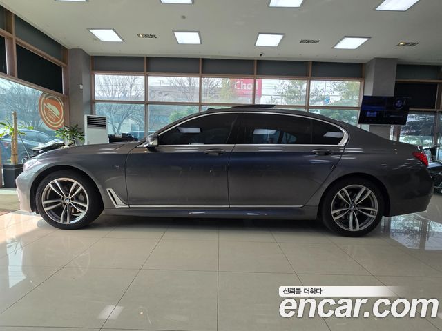 BMW 7-Series 730Ld xDrive M Sport
