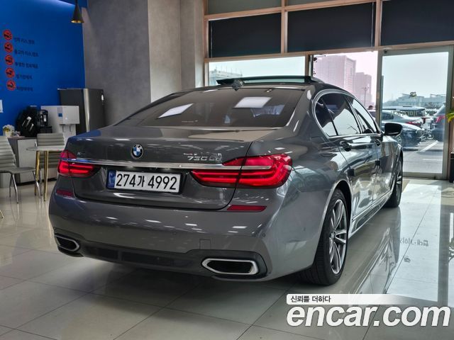 BMW 7-Series 730Ld xDrive M Sport
