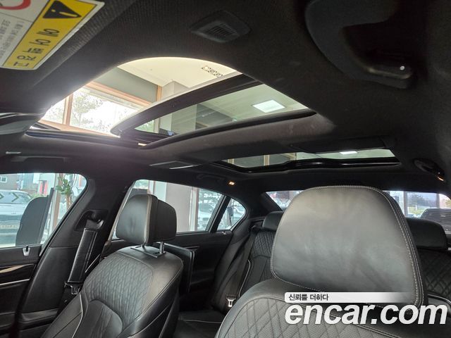 BMW 7-Series 730Ld xDrive M Sport