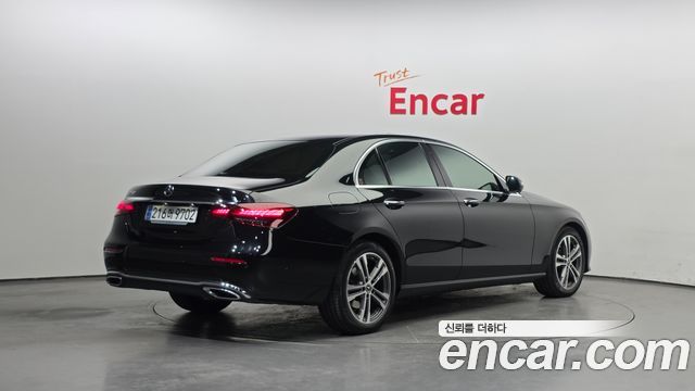 Mercedes-Benz E-Class E250 Avantgarde