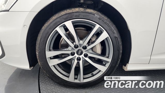 Audi A6 45 TFSI Premium