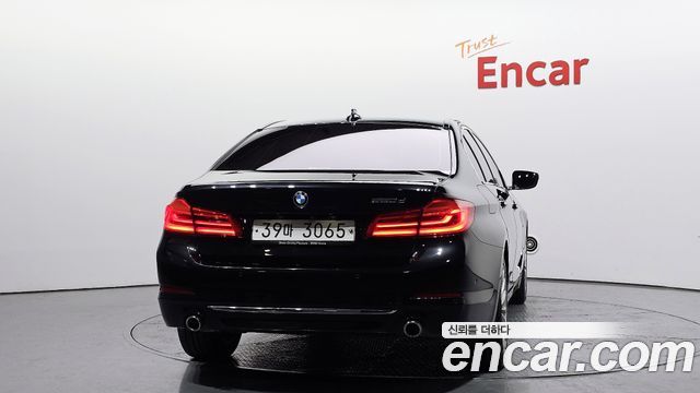 BMW 5-Series 520d Luxury Special Edition