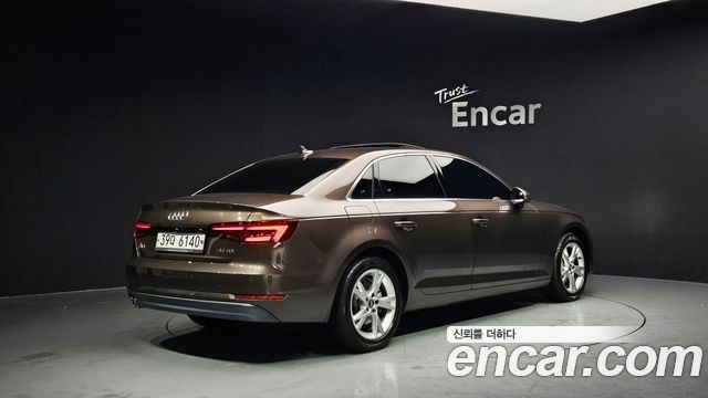 Audi A4 35 TDI Premium