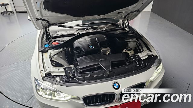 BMW 3-Series 320i M Sport