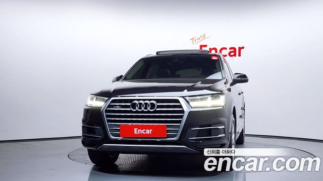 Audi Q7 45 TFSI Quattro
