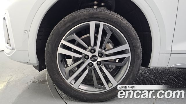 Audi Q5 45 TFSI Quattro Premium