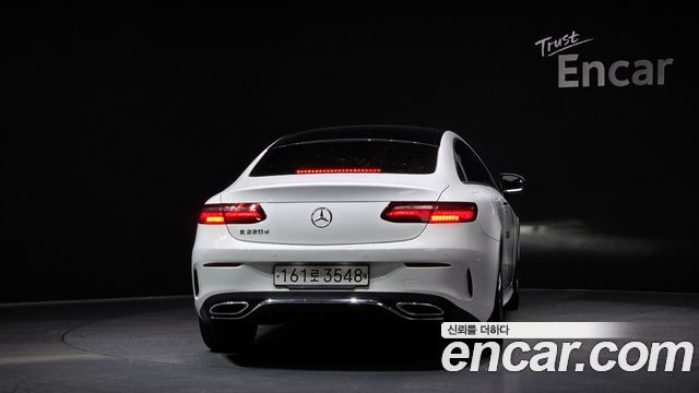 Mercedes-Benz E-Class E220d Coupe