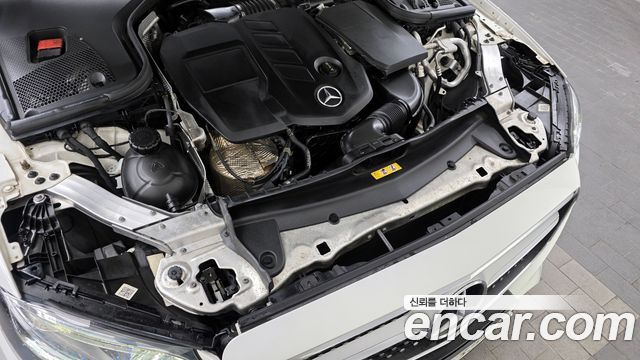 Mercedes-Benz E-Class E220d Coupe