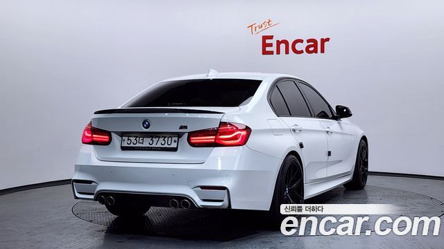 BMW 3-Series 320i M Sport Shadow
