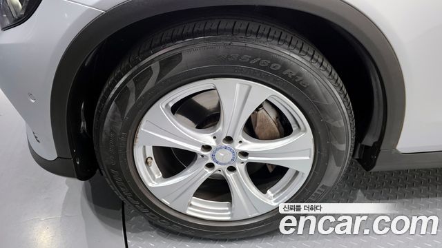 Mercedes-Benz GLC-Class GLC220 d 4MATIC