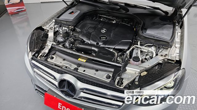 Mercedes-Benz GLC-Class GLC220 d 4MATIC