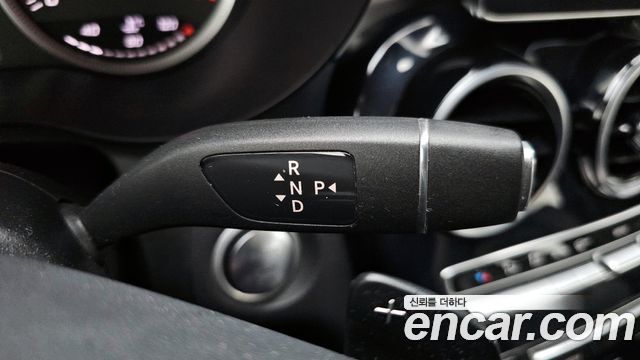 Mercedes-Benz GLC-Class GLC220 d 4MATIC