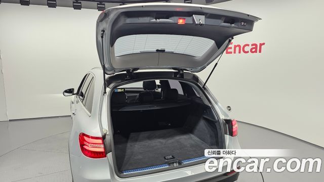 Mercedes-Benz GLC-Class GLC220 d 4MATIC