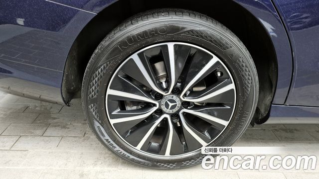 Mercedes-Benz C-Class C200
