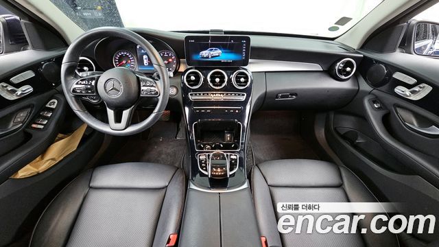 Mercedes-Benz C-Class C200