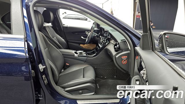 Mercedes-Benz C-Class C200